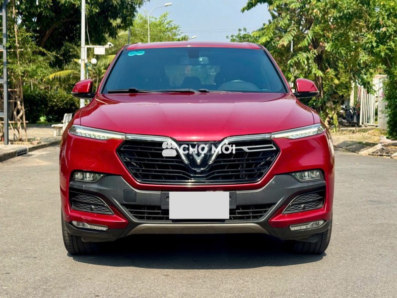 VINFAST LUX SA BASE 2021