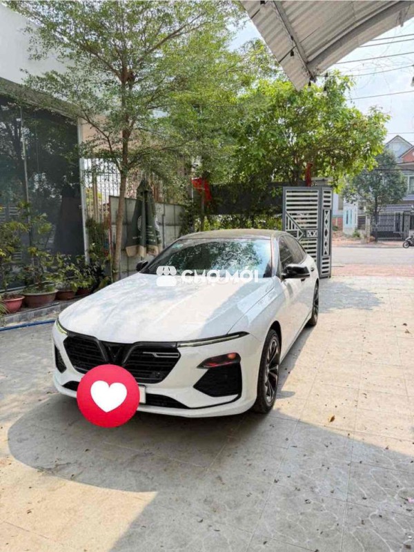 VinFast Lux A2.0 2019 Trắng
