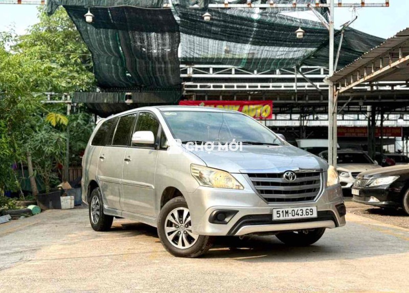 INNOVA 2.0E 2015 BẢO HÀNH 1 Năm XE RẤT ĐẸP