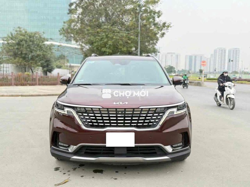 Kia Carnival 2.2D Signature 2022 màu mận siêu đẹp