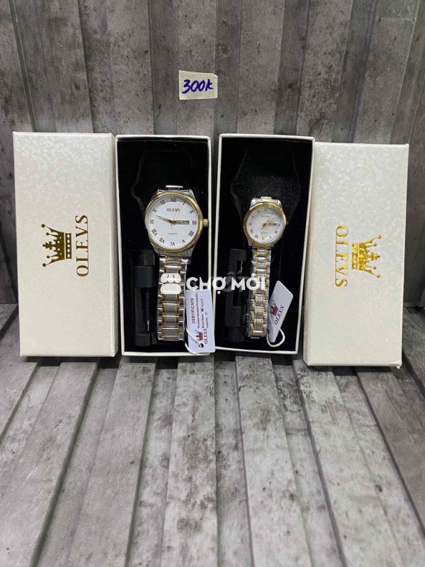 Đồng hồ OLEVS Kim loại Bạc Vàng