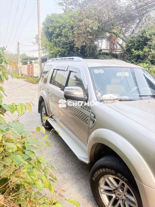 Ford Everest 2010 Vàng cát