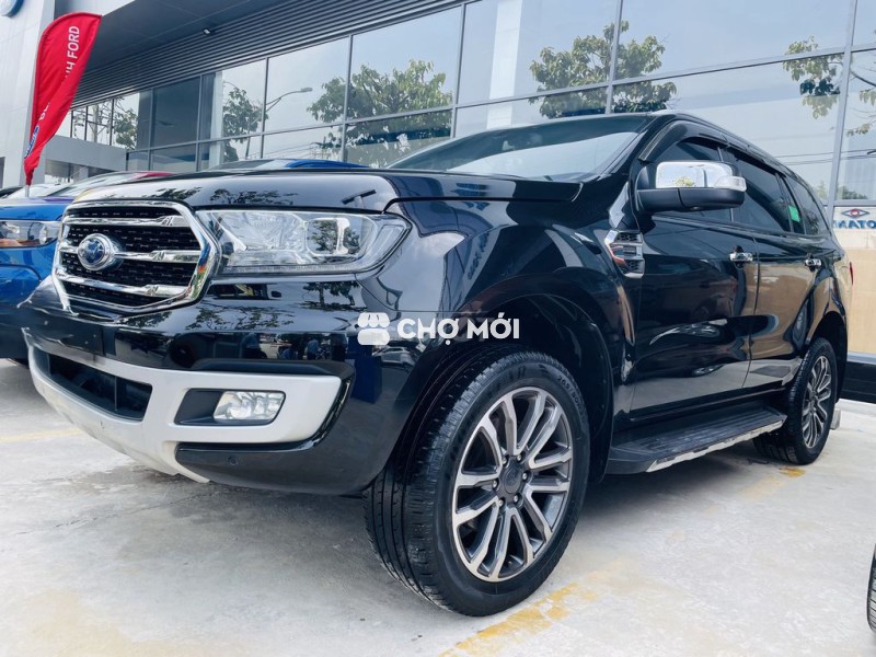 Ford Everest 2020 Titanium 15.000 km Đen