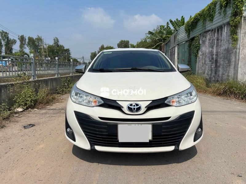 Toyota Vios E CVT 2021