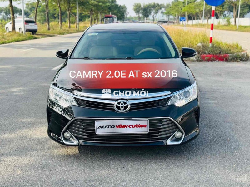 Toyota Camry 2016 2.0E AT Đen