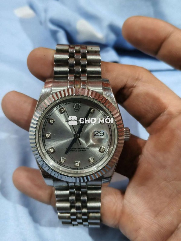 Đồng hồ cơ nhật thanh lí