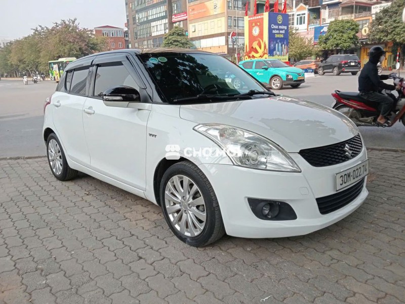 Suzuki Swift 2016 40000 km Trắng