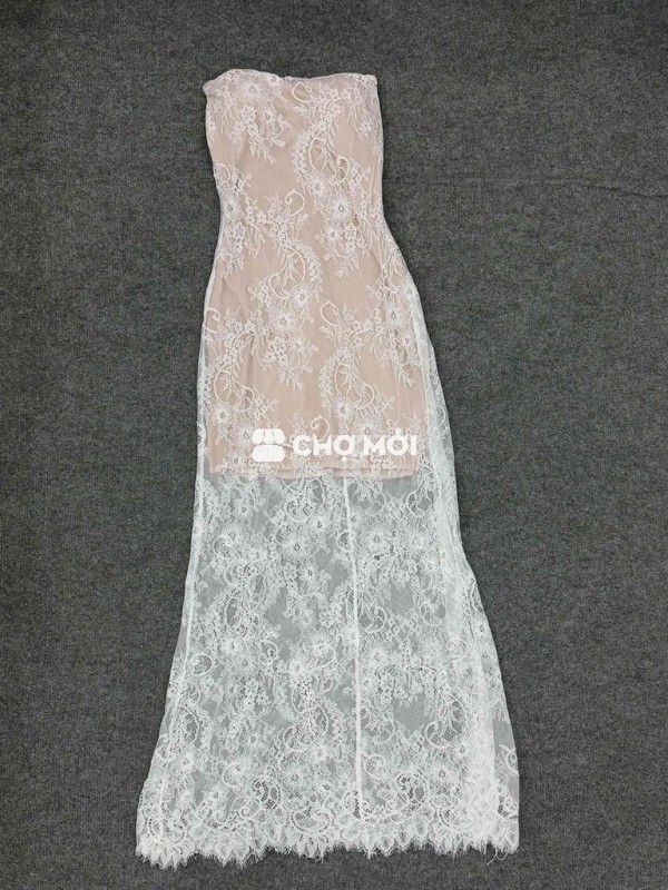 Đầm nữ ren cúp ngực