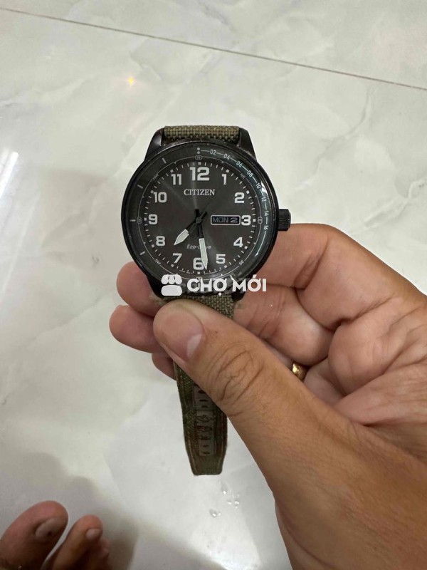 Đồng hồ Citizen Eco-Drive Nam Đen