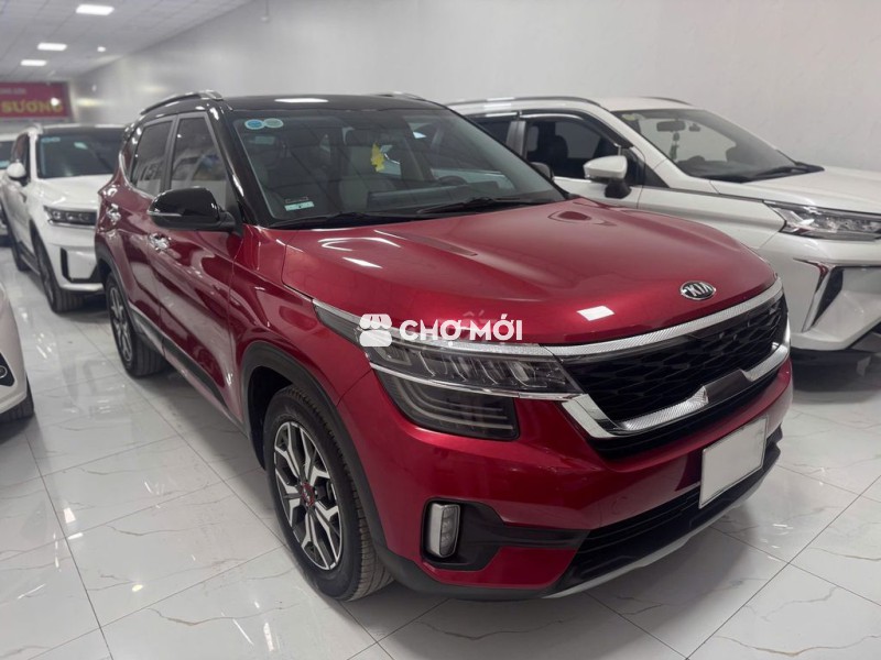 Kia Seltos 2020 premium màu đỏ