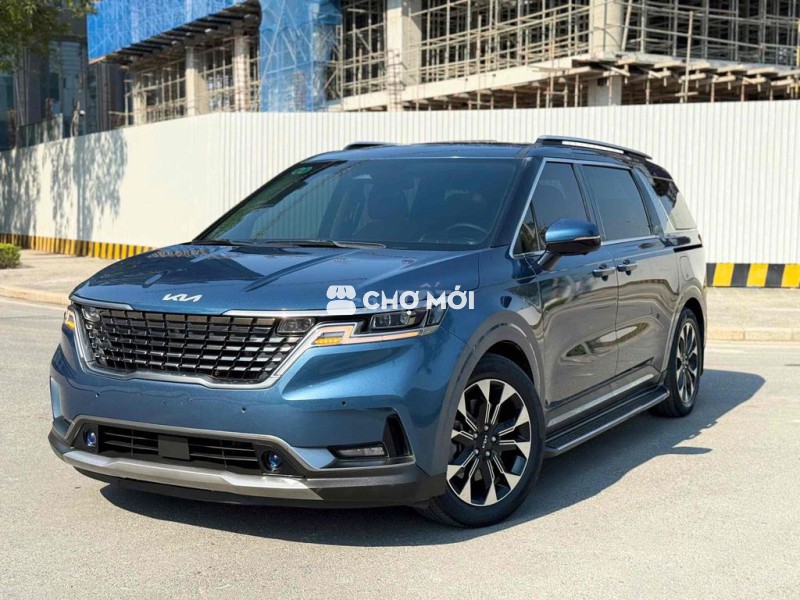 Kia Carnival 2022 Signature 2.2D - chạy 6v Km