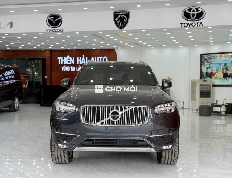 Volvo XC-90 T6 AWD 2018 Xám