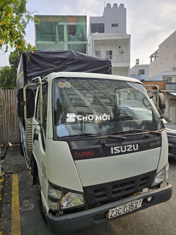 Isuzu 2016 - 100000 km