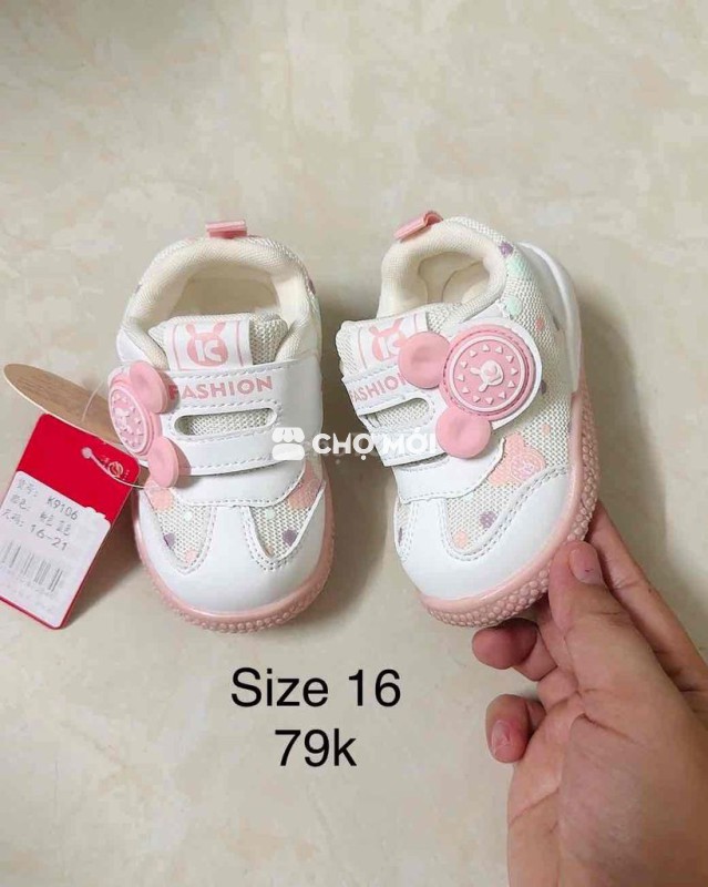 Giày tập đi cả nam và nữ size 16