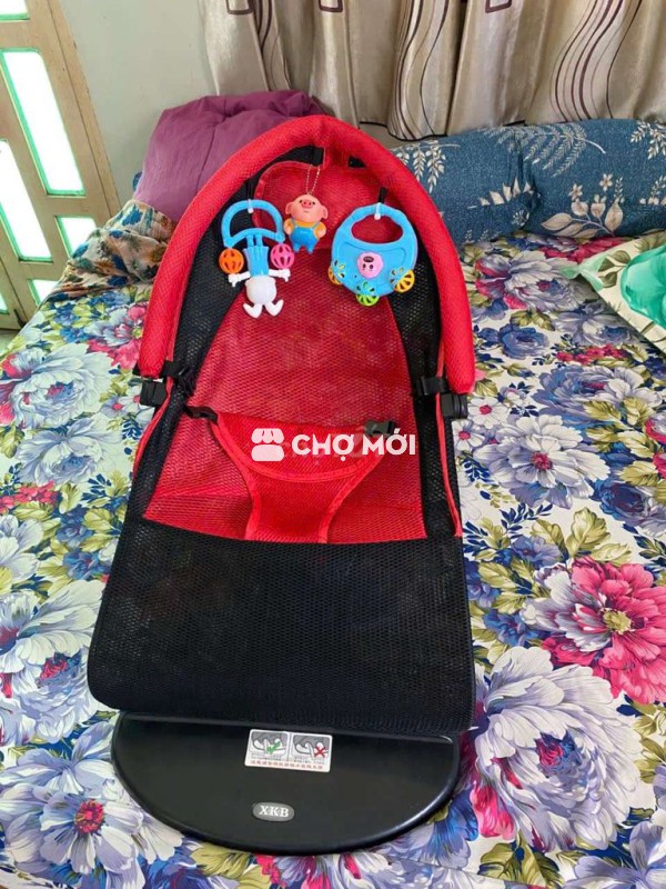 Ghế rung cho bé Đỏ đen