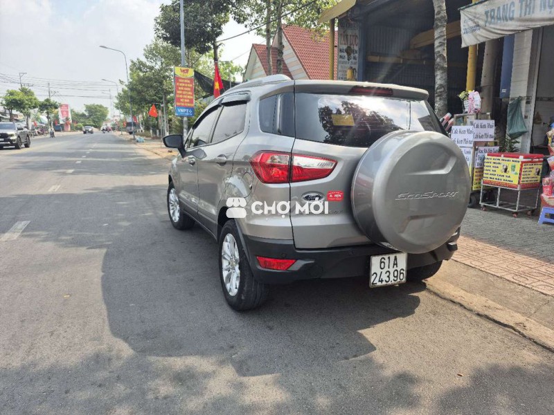 Ford EcoSport 2015 63000 km Xám