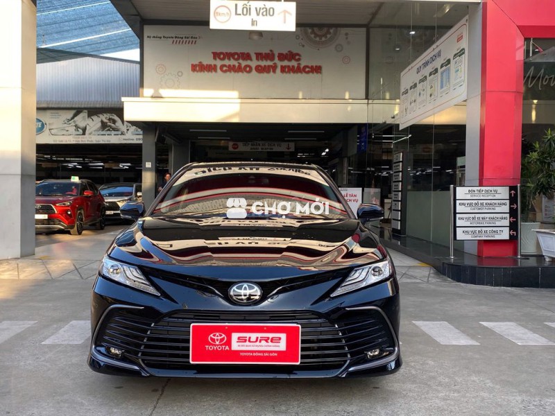 Camry 2.0Q 2022 - Màu Đen - 57.700km - Giảm Lộc