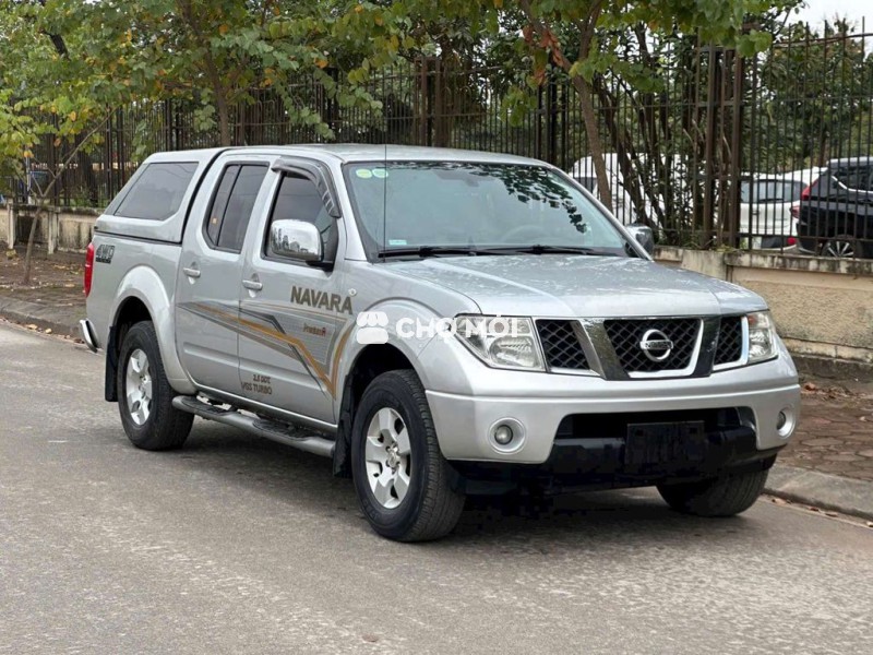 Nissan Navara sx 2013 đăng ký 2015 2.5MT 4x4