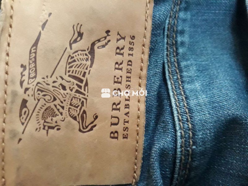 Quần jean nam Burberry vải jean
