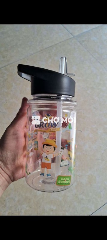 Bình nước ống hút cho bé