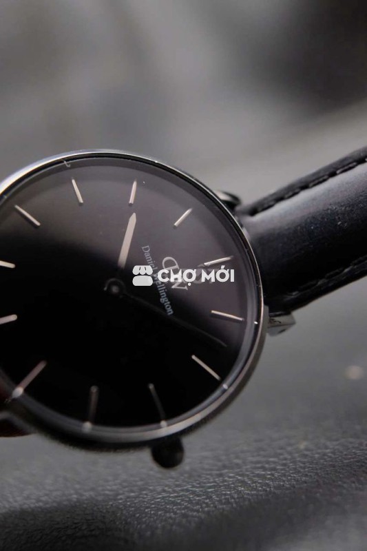 Đồng hồ Daniel Wellington Nữ Thép