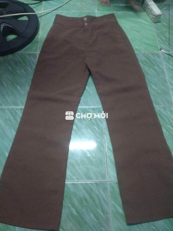 Quần ống loe nữ vải Nâu
