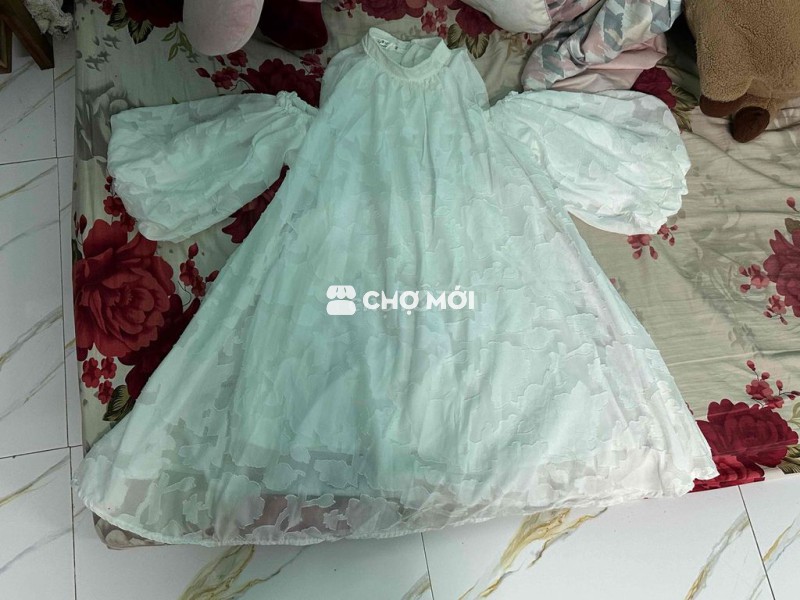 Đầm nữ vải voan trắng