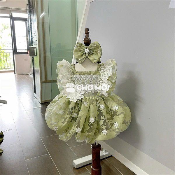 Đầm bé gái Ren Voan, mới, size 6-8kg