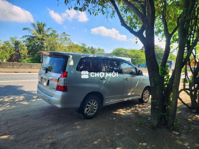 Innova 2013 2.0E chính chủ