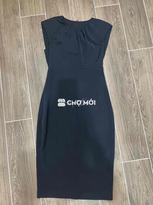 thanh lý đầm công sở