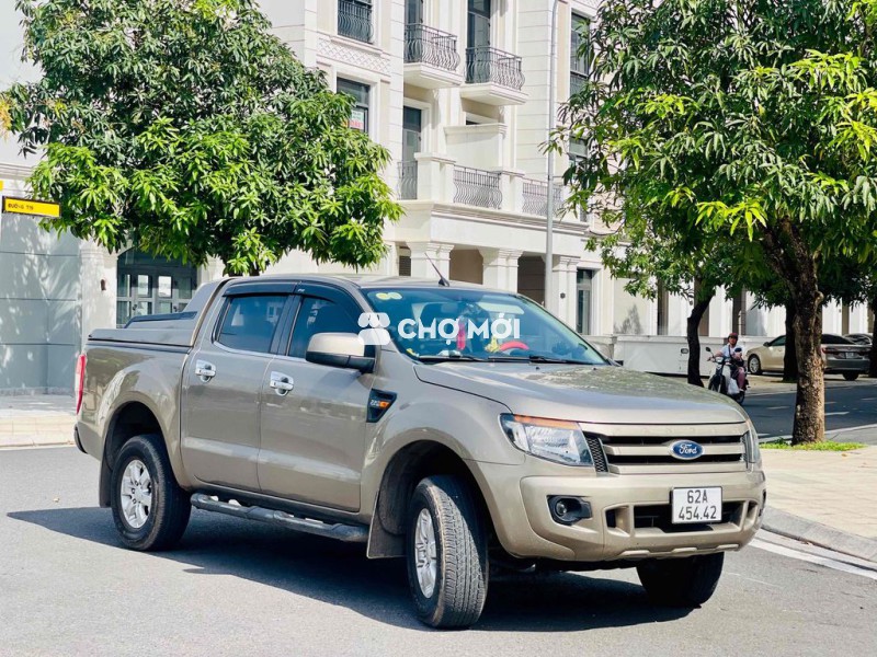 FORD RANGER 2013 MT - ODO 185000km