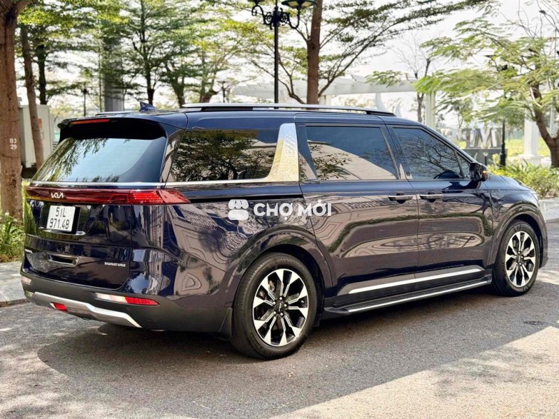 Kia Carnival 2023 Signature 60000 km