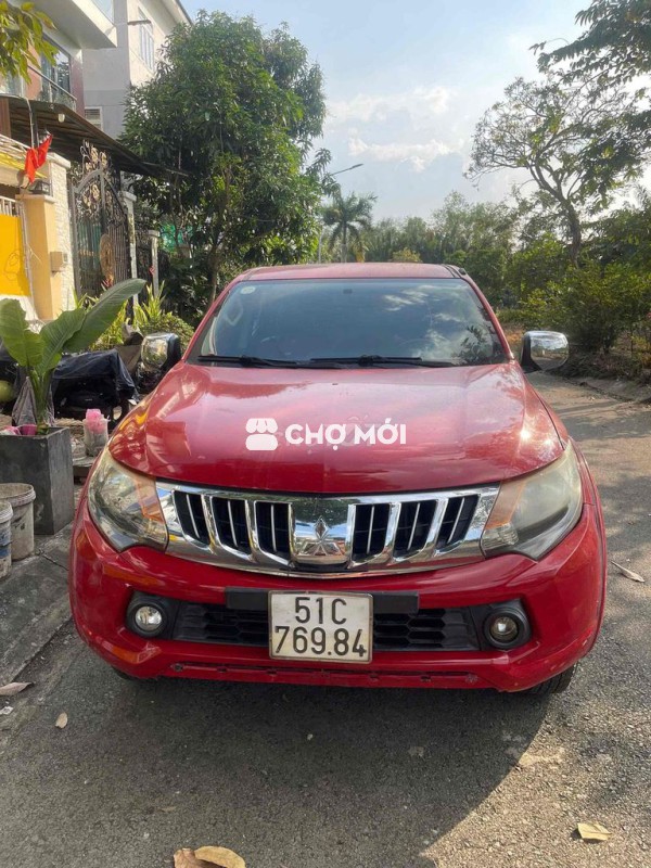 Mitsubishi Triton 2016 4x2 AT - 220000 km