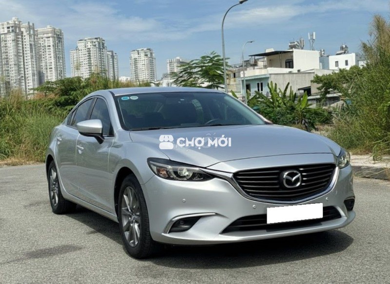 Bán gấp Mazda 6 Luxury model 2020 Bạc hiếm có