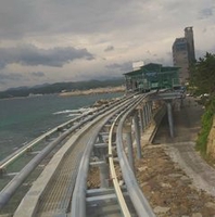 Bà ba bán bánh bao