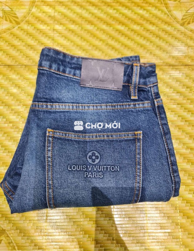 Louis Vuitton sz 34  Slim quần jean mới 100%