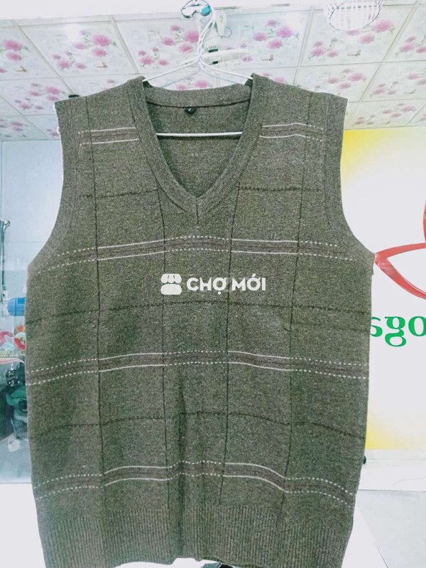 Áo len gile nam vải mềm mại 60  _ 67 kg