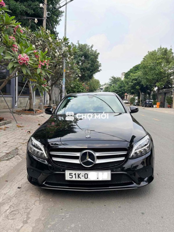 Mercedes-Benz C200 2019 Đen 85000 km