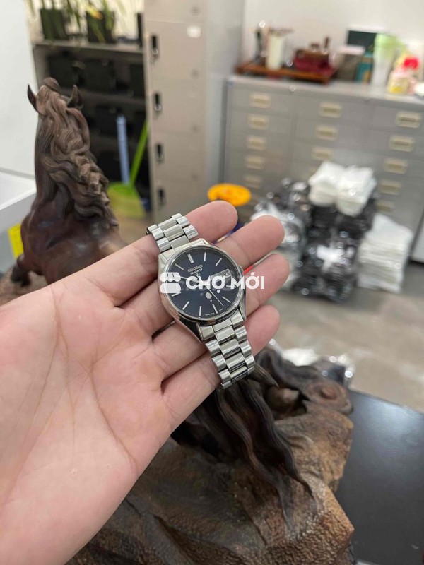 Đồng hồ đeo tay Seiko QZ Nam