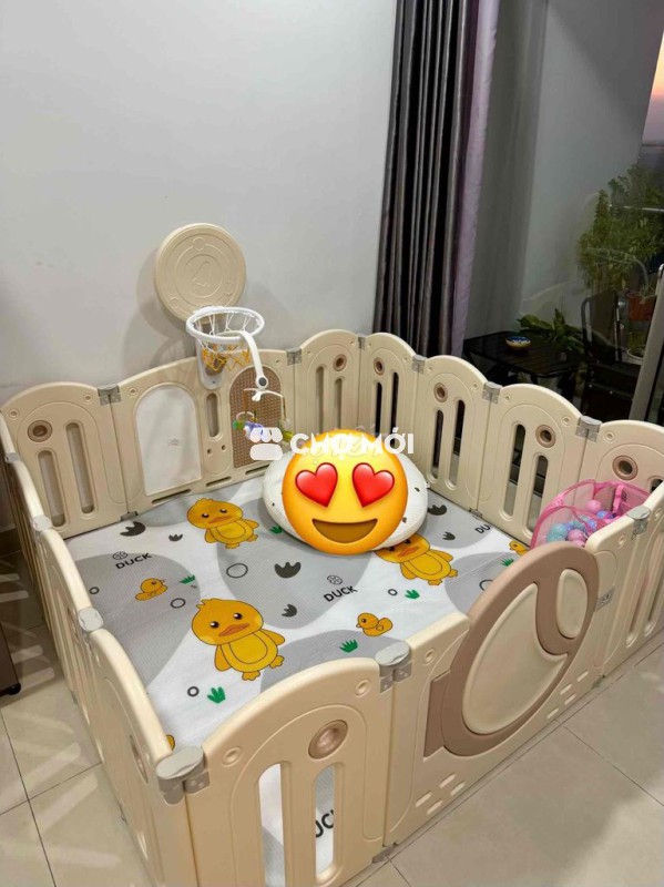 Thanh lý Quây cũi Pakey Trắng kem 1m6x1m6