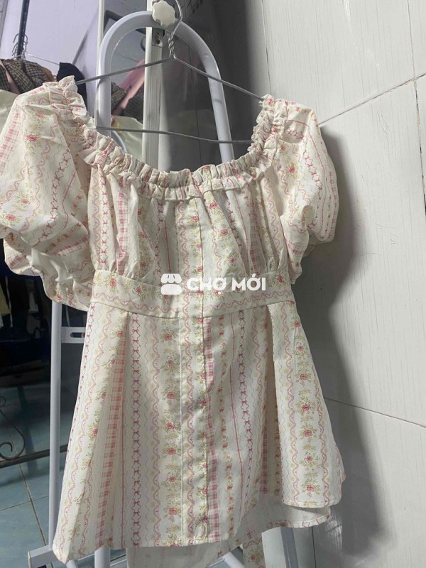 Áo nữ vải mềm mại thanh lịch