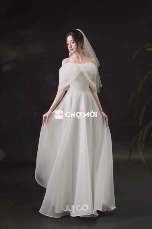 pass váy cưới đã qua sử dụng