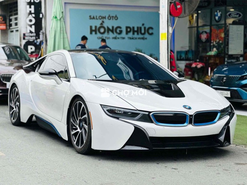BMW i8 Hybrid 2015 Trắng