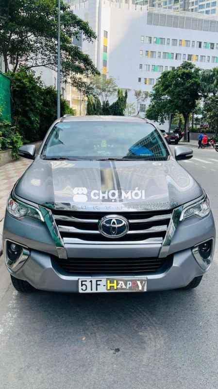 Toyota FORTUNER 2017 màu Bạc nhập Indo
