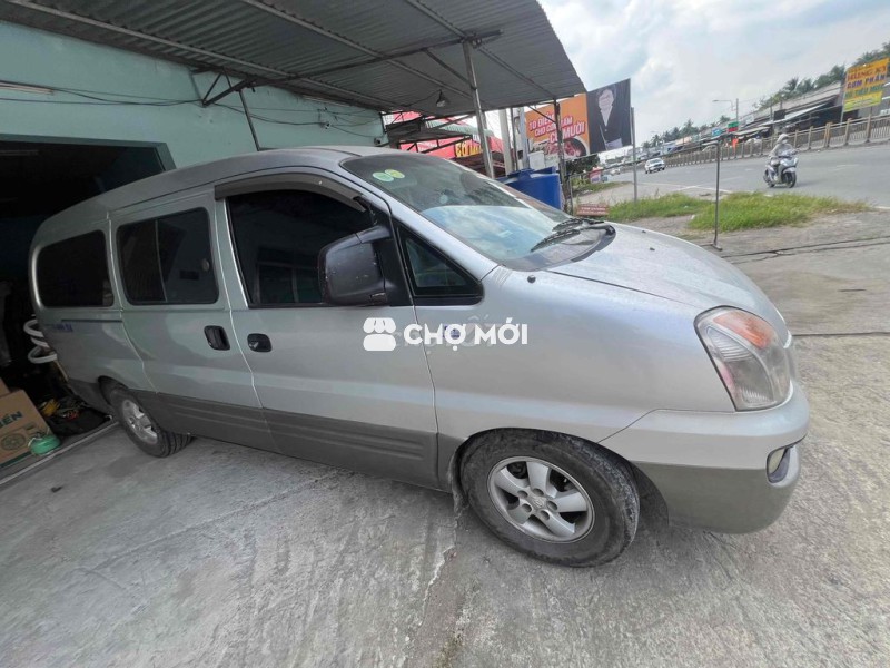 Hyundai Starex Van 800kg 2005 máy dầu