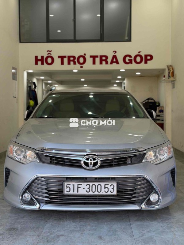 Toyota Camry 2015 2.0E Bạc