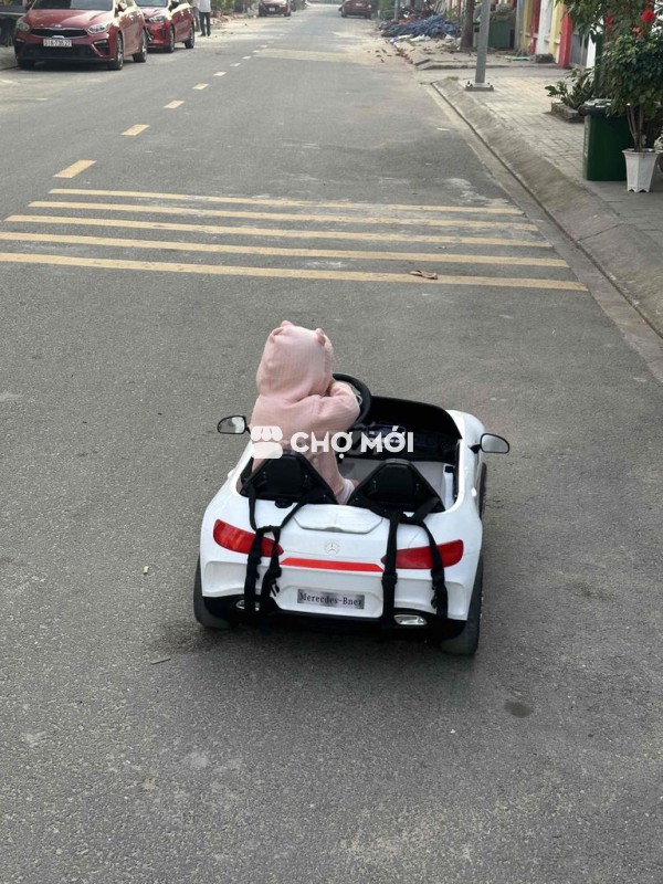 xe điện trẻ em
