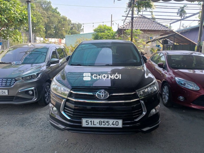 Toyota InnovaVenturer 2018 Màu Đen
