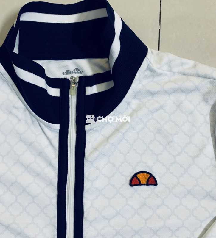 Áo khoác thun Ellesse chính hãng 100%. Size L