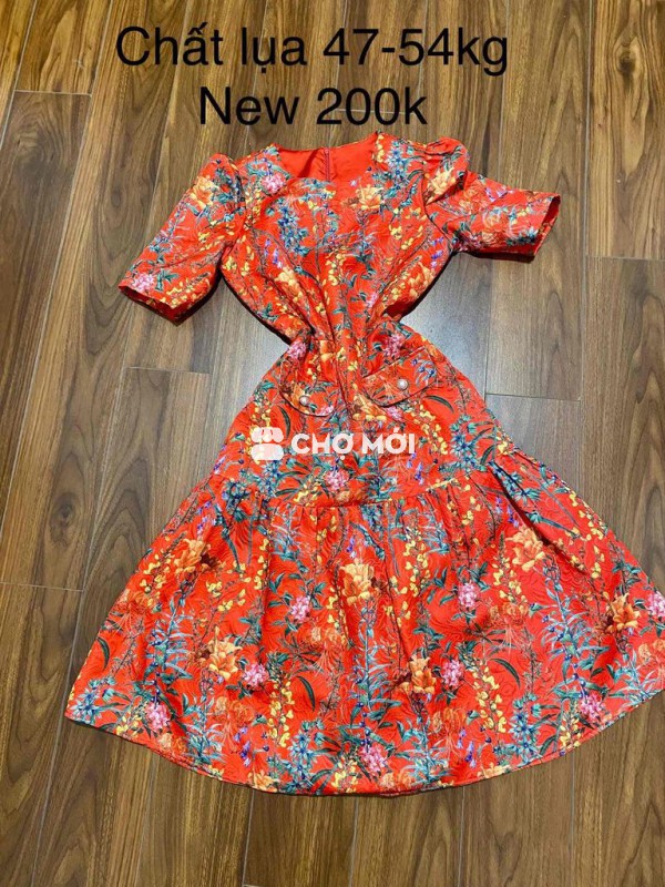 Đầm lụa nữ họa tiết hoa